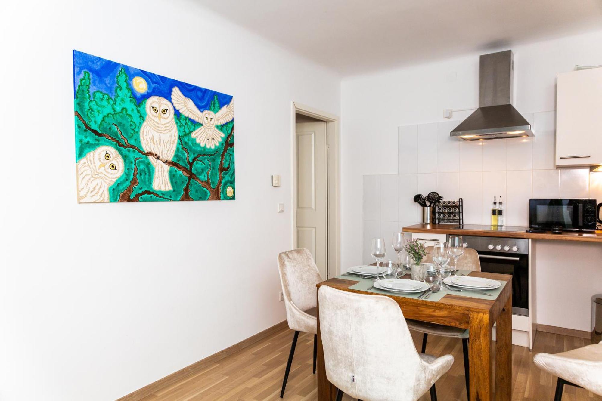 City Apartment Top Location, Quiet And Cozy Ideal To Relax Or Work Wien Eksteriør billede