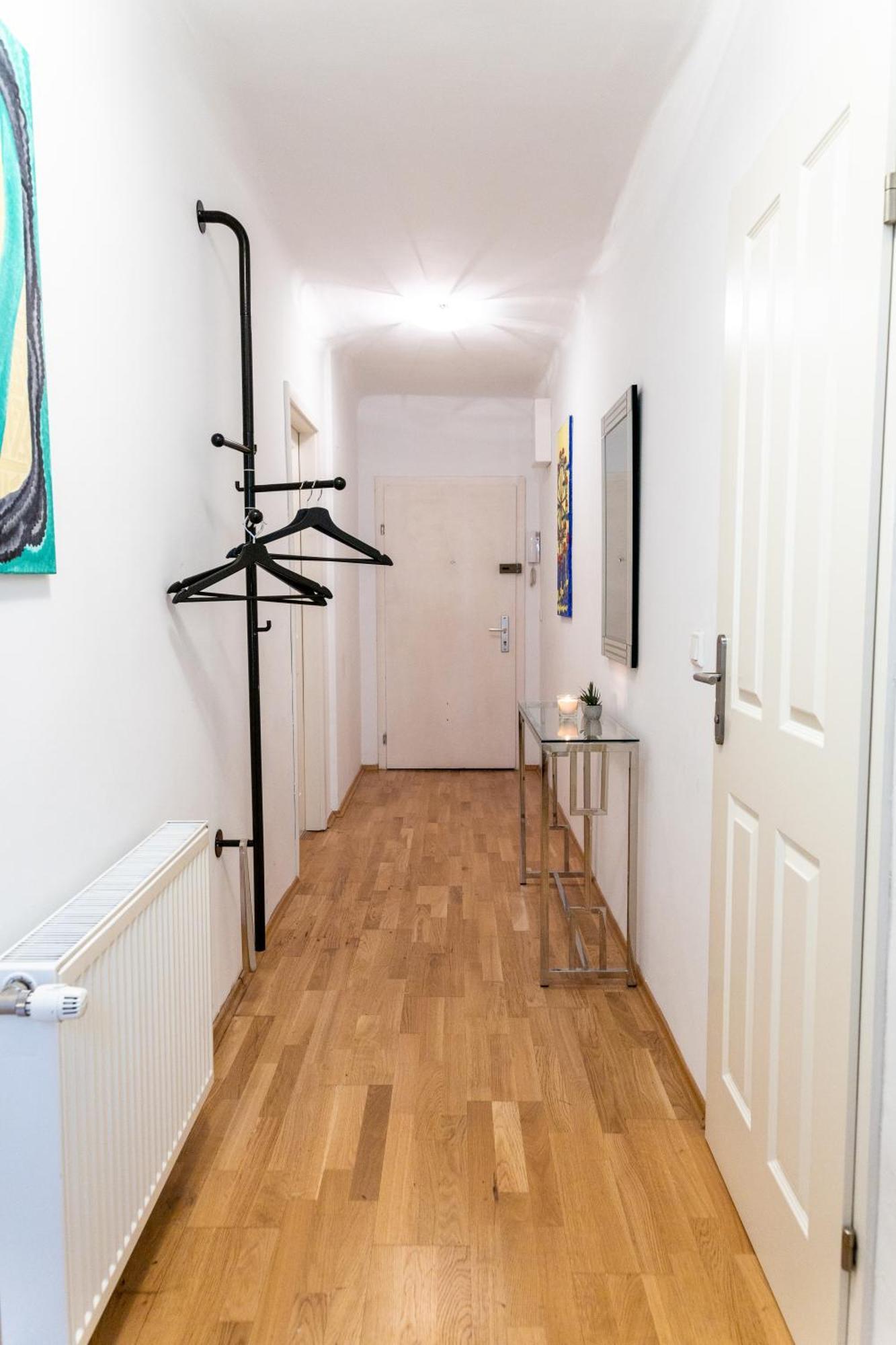 City Apartment Top Location, Quiet And Cozy Ideal To Relax Or Work Wien Eksteriør billede