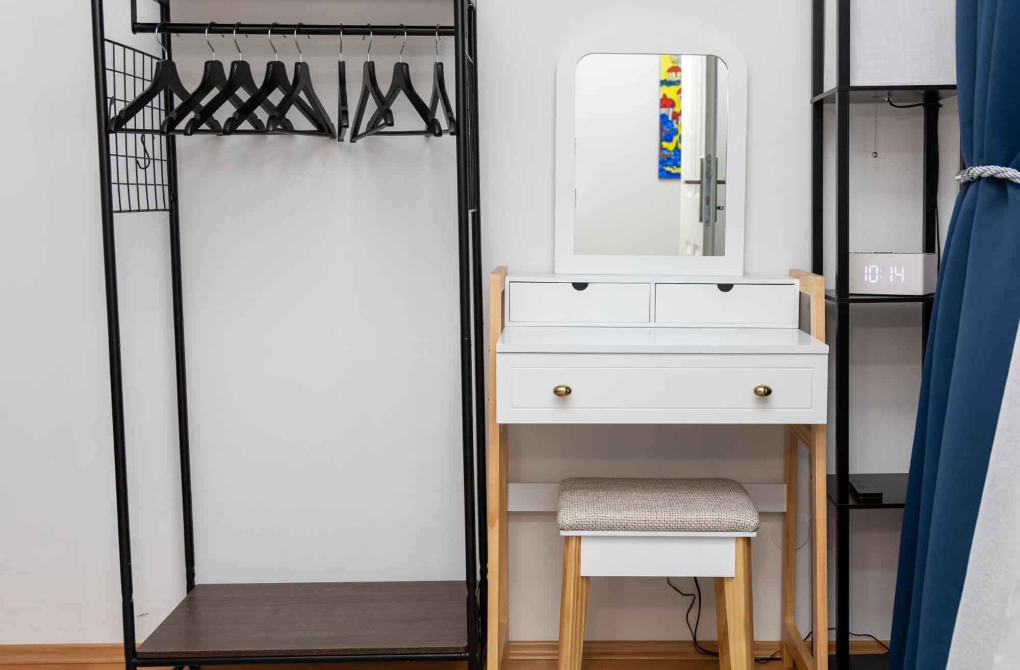 City Apartment Top Location, Quiet And Cozy Ideal To Relax Or Work Wien Eksteriør billede