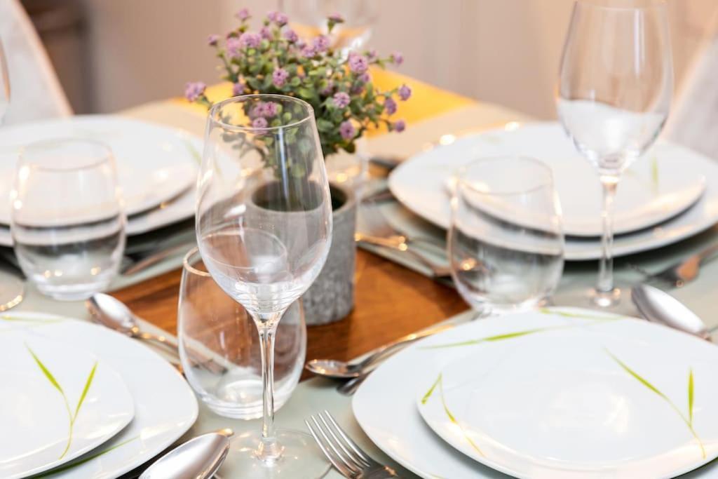 City Apartment Top Location, Quiet And Cozy Ideal To Relax Or Work Wien Eksteriør billede
